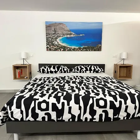 Holiday home Vespro House Palermo