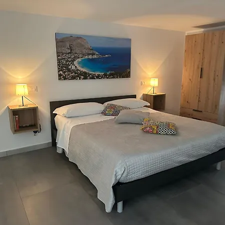 Vespro House