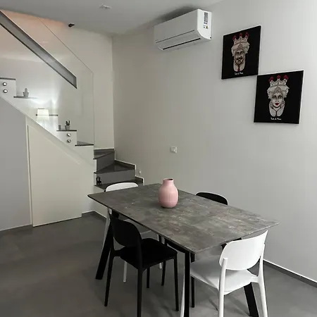 Vespro House * 팔레르모