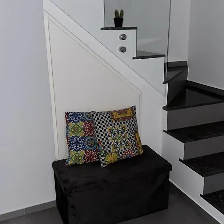 Vespro House 펜션